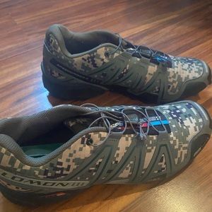 Salomon speed cross 3, size 12.5 Brand New